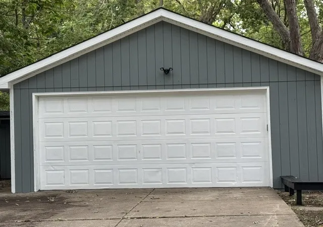 Photo 4 of Single family home for sale at 12 N Adams St, Oswego, IL 60543 | MLS# 12755392 | Listing updated on 2026-09-24