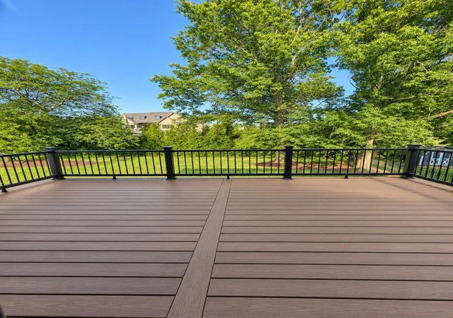 Photo 3 of Single family home for sale at 725 N Birchwood Rd, Frankfort, IL 60423 | MLS# 12755396 | Listing updated on 2026-09-17