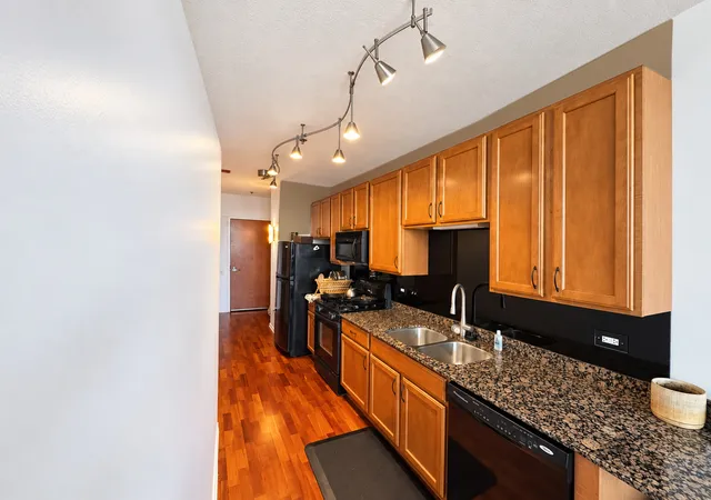 Photo 3 of Condo for sale at 210 S Desplaines St #2203, Chicago, IL 60661 | MLS# 12755413 | Listing updated on 2026-09-12