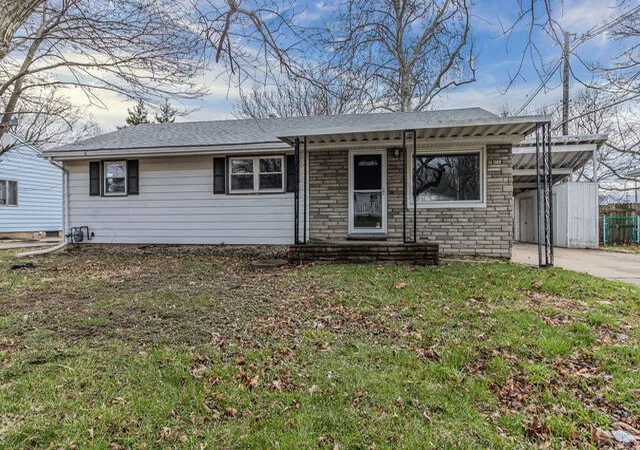 Photo 2 of Sale Pending at 1316 S State St, Champaign, IL 61820 | MLS# 12755415 | Listing updated on 2026-09-21