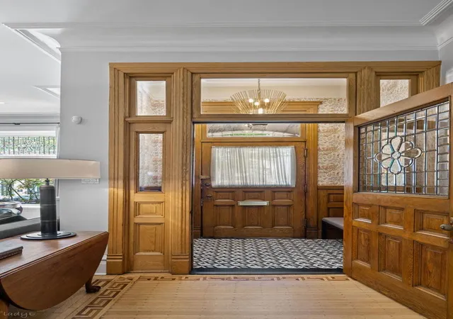 Photo 3 of Single family home for sale at 2831 N Pine Grv Ave, Chicago, IL 60657 | MLS# 12755438 | Listing updated on 2026-09-16