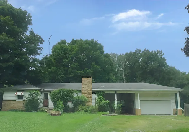 Photo 2 of Single family home for sale at 6272 Old Dam Rd, Georgetown, IL 61846 | MLS# 12755443 | Listing updated on 2026-09-28