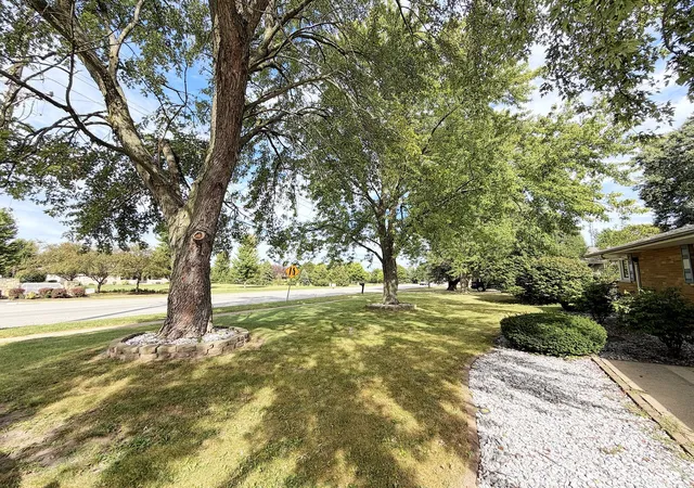Photo 3 of Single family home for sale at 2148 E 3000 North Rd, Bourbonnais, IL 60914 | MLS# 12755453 | Listing updated on 2026-10-02