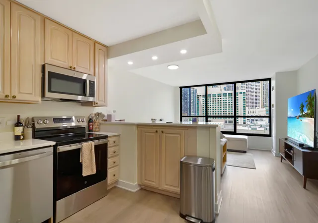 Photo 1 of Condo for sale at 405 N Wabash Ave #801, Chicago, IL 60611 | MLS# 12755462 | Listing updated on 2026-10-03