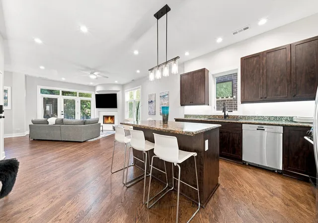 Photo 2 of Condo for sale at 1314 N Cleveland Ave #2S, Chicago, IL 60610 | MLS# 12755471 | Listing updated on 2026-09-12