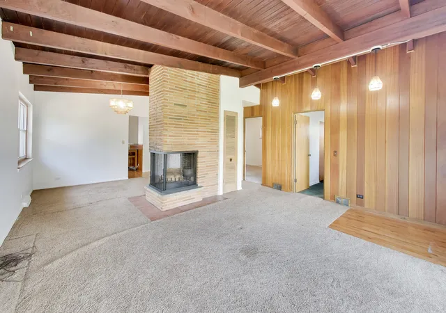 Photo 3 of Single family home for sale at 9039 Niles Ctr Rd, Skokie, IL 60076 | MLS# 12755489 | Listing updated on 2026-10-07
