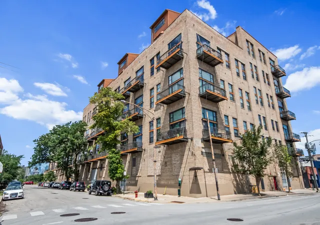 Condo for sale at 2545 S Dearborn St #608, Chicago, IL 60616 | MLS# 12755533