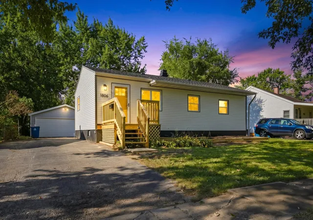 Photo 2 of Single family home for sale at 1806 222nd Place, Sauk Village, IL 60411 | MLS# 12755536 | Listing updated on 2026-09-16