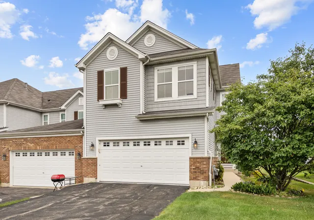 Photo 1 of Townhouse for sale at 1549 Brompton Ln, Crystal Lake, IL 60014 | MLS# 12755570 | Listing updated on 2026-09-17