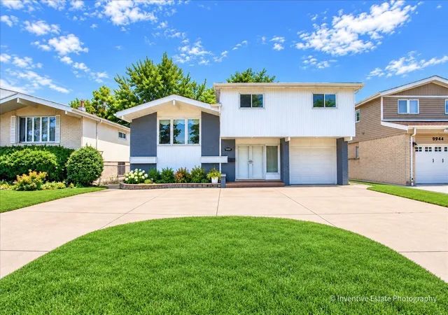 Photo 1 of Single family home for sale at 9938 N Huber Ln, Niles, IL 60714 | MLS# 12755598 | Listing updated on 2026-09-21