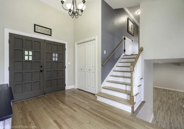 Photo 3 of Single family home for sale at 1810 71st Street, Darien, IL 60561 | MLS# 12755617 | Listing updated on 2026-09-28