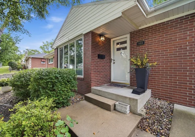 Photo 2 of Single family home for sale at 801 Smith Dr, Normal, IL 61761 | MLS# 12755622 | Listing updated on 2026-09-15
