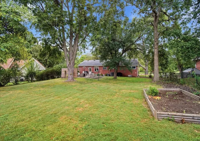 Photo 3 of Single family home for sale at 801 Smith Dr, Normal, IL 61761 | MLS# 12755622 | Listing updated on 2026-09-15