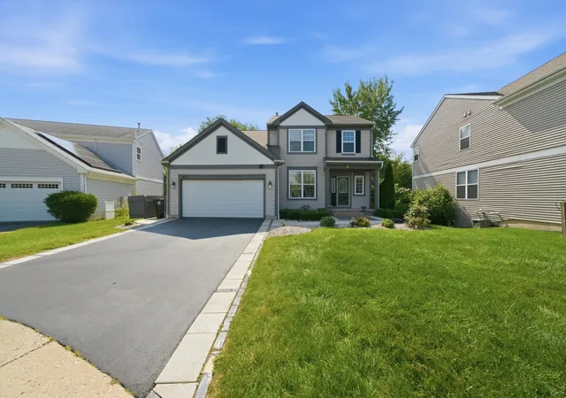 Photo 2 of Single family home for sale at 1841 W Rookery Cir, Round Lake, IL 60073 | MLS# 12755647 | Listing updated on 2026-09-15