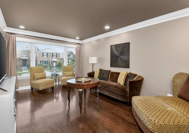 Photo 2 of Single family home for sale at 5533 S Sayre Ave, Chicago, IL 60638 | MLS# 12755650 | Listing updated on 2026-10-18