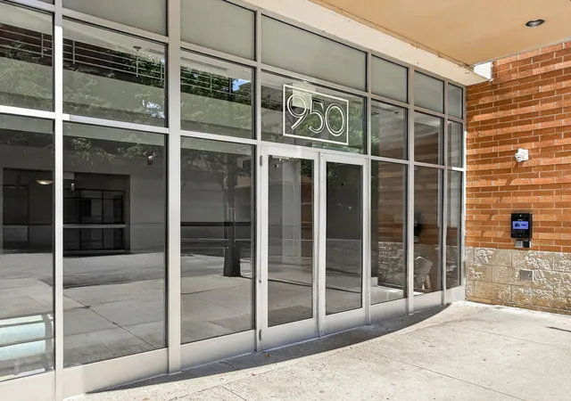 Photo 1 of Condo for sale at 950 W Monroe St #612, Chicago, IL 60607 | MLS# 12755738 | Listing updated on 2026-09-16