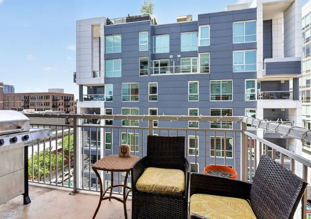 Photo 4 of Condo for sale at 950 W Monroe St #612, Chicago, IL 60607 | MLS# 12755738 | Listing updated on 2026-09-16