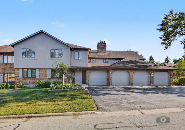 Condo for sale at 7739 W Arquilla Dr #1B, Palos Heights, IL 60463 | MLS# 12755744