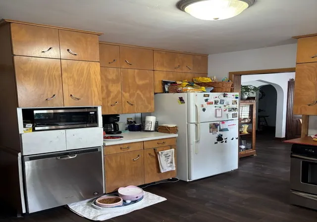 Photo 2 of Single family home for sale at 623 S 2nd Street, Watseka, IL 60970 | MLS# 12755758 | Listing updated on 2026-09-24