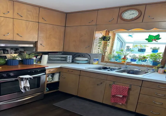 Photo 3 of Single family home for sale at 623 S 2nd Street, Watseka, IL 60970 | MLS# 12755758 | Listing updated on 2026-09-24