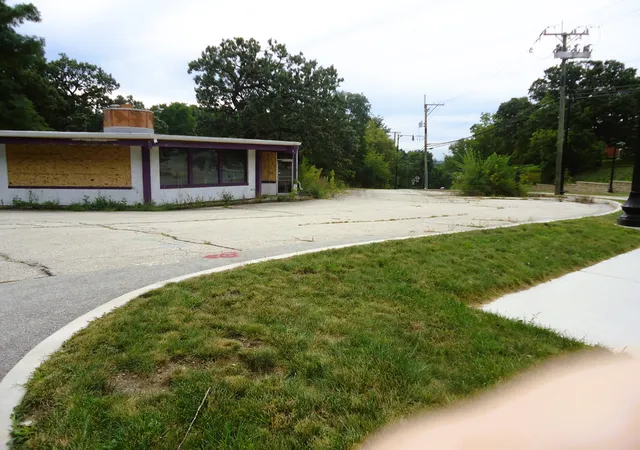 Photo 1 of Land for sale at 901 915 Cary Rd, Algonquin, IL 60102 | MLS# 12755761 | Listing updated on 2026-09-16