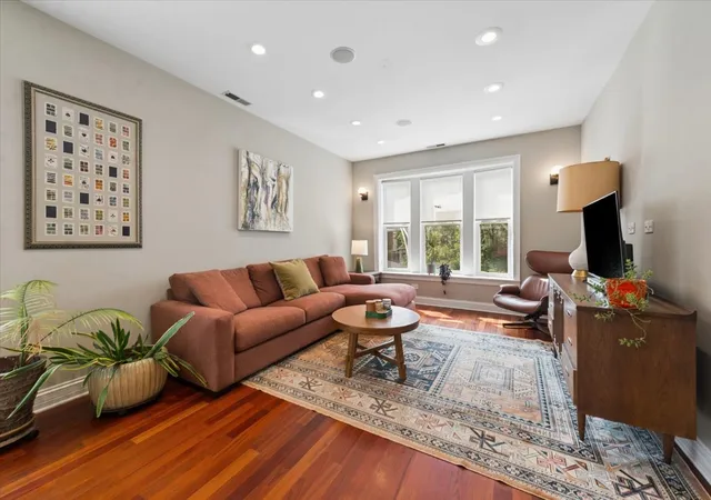 Photo 2 of Sale Pending at 2570 W Lyndale St #2, Chicago, IL 60647 | MLS# 12755771 | Listing updated on 2026-10-11