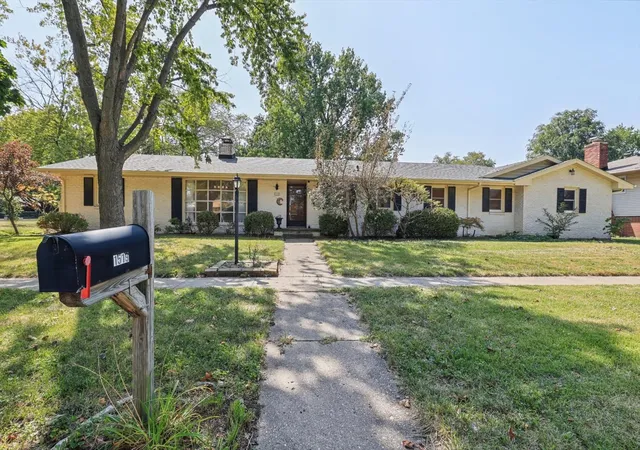 Photo 1 of Single family home for sale at 1519 Harrington Dr, Champaign, IL 61821 | MLS# 12755773 | Listing updated on 2026-09-26