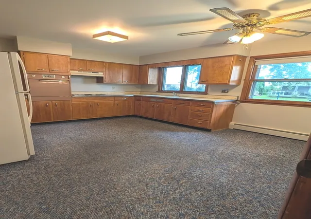 Photo 4 of Sale Pending at 205 E Pleasant Ave, Sandwich, IL 60548 | MLS# 12755780 | Listing updated on 2026-09-13