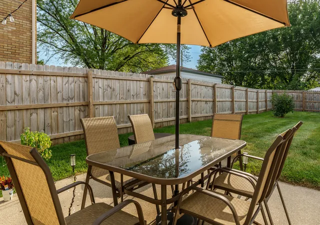 Photo 4 of Single family home for sale at 1019 17th Street, Rockford, IL 61104 | MLS# 12755783 | Listing updated on 2026-09-12