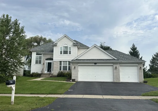 Photo 1 of Single family home for sale at 712 Brighton Cir, Port Barrington, IL 60010 | MLS# 12755824 | Listing updated on 2026-10-07