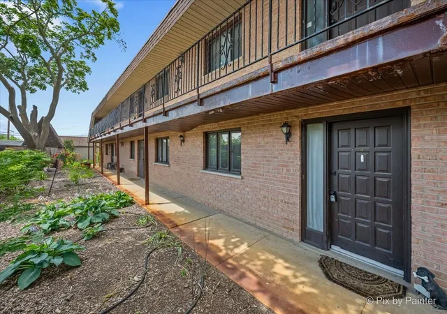 Photo 1 of Condo for sale at 520 E Main St #1C, Barrington, IL 60010 | MLS# 12755826 | Listing updated on 2026-09-13