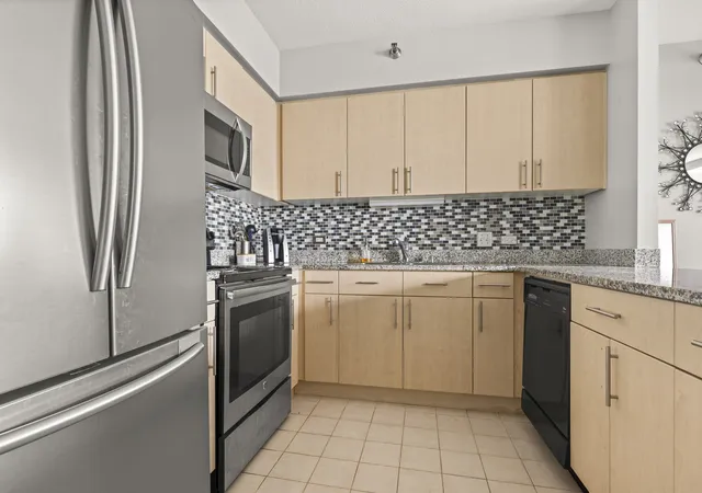 Photo 3 of Condo for sale at 512 N Mcclurg Ct #3803, Chicago, IL 60611 | MLS# 12755833 | Listing updated on 2026-09-16
