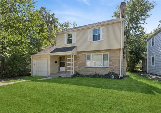 Photo 1 of Single family home for sale at 1947 Lake Ave, Wilmette, IL 60091 | MLS# 12755846 | Listing updated on 2026-09-24