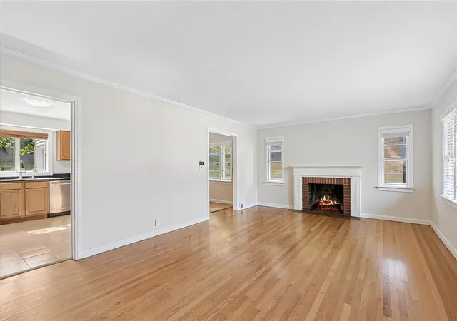 Photo 3 of Single family home for sale at 1947 Lake Ave, Wilmette, IL 60091 | MLS# 12755846 | Listing updated on 2026-10-09