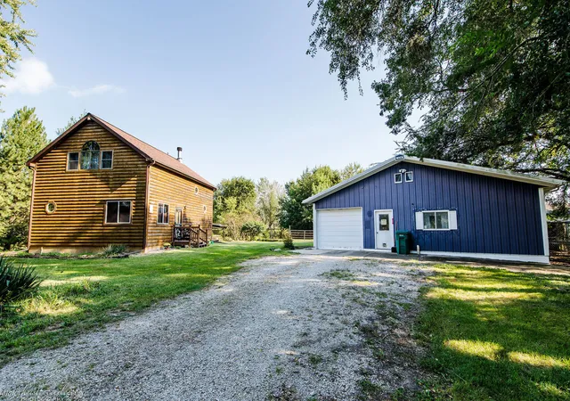 Photo 1 of Single family home for sale at 804 N 2199th Road, Tonica, IL 61370 | MLS# 12755847 | Listing updated on 2026-09-16