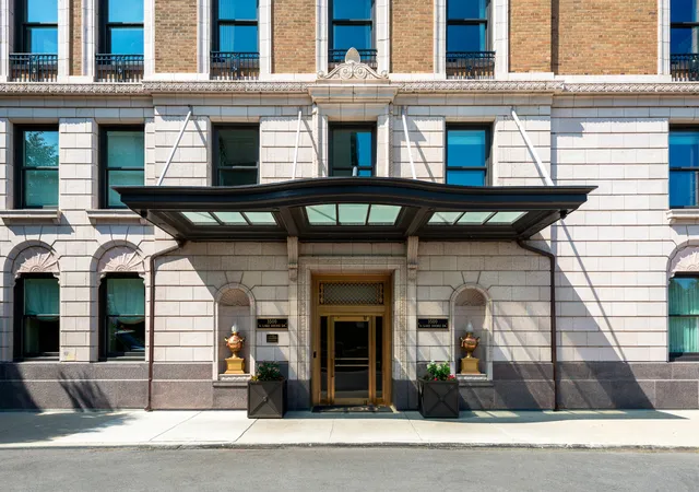 Condo for sale at 3500 N Lake Shore Dr #6D, Chicago, IL 60657 | MLS# 12755848