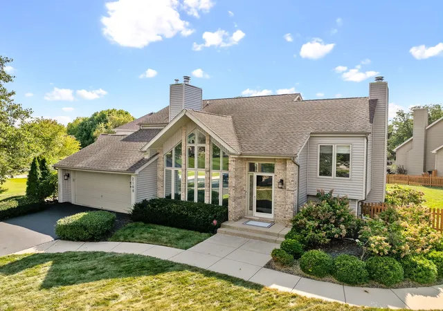 Photo 2 of Single family home for sale at 2108 Yellowstar Ln, Naperville, IL 60564 | MLS# 12755867 | Listing updated on 2026-09-22