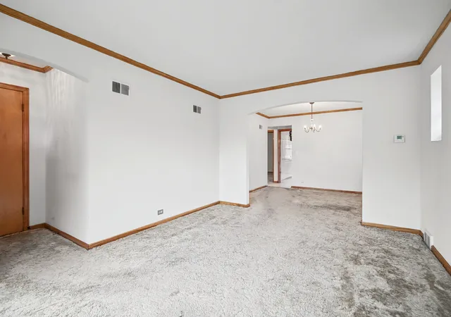 Photo 3 of Single family home for sale at 7433 N Oriole Ave, Chicago, IL 60631 | MLS# 12755874 | Listing updated on 2026-09-23