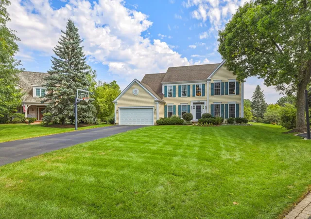 Photo 2 of Single family home for sale at 21336 W Prescott Ct, Kildeer, IL 60047 | MLS# 12755884 | Listing updated on 2026-10-05