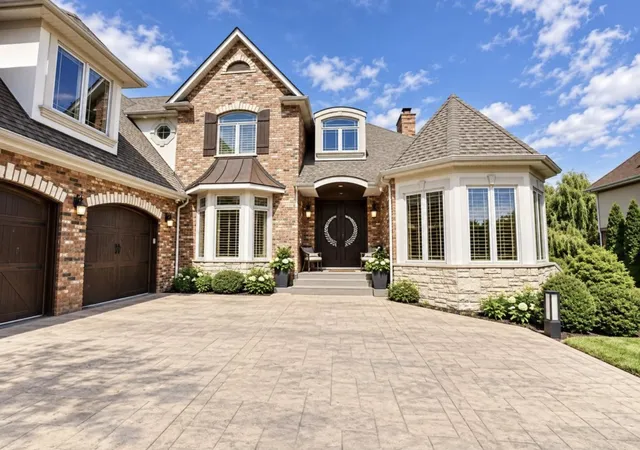 Photo 2 of Single family home for sale at 11910 Bates Ct, Orland Park, IL 60467 | MLS# 12755889 | Listing updated on 2026-09-12