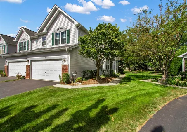 Townhouse for sale at 1284 Horseshoe Ct, Bartlett, IL 60103 | MLS# 12755890
