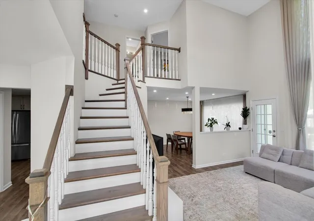Photo 4 of Townhouse for sale at 1284 Horseshoe Ct, Bartlett, IL 60103 | MLS# 12755890 | Listing updated on 2026-09-14
