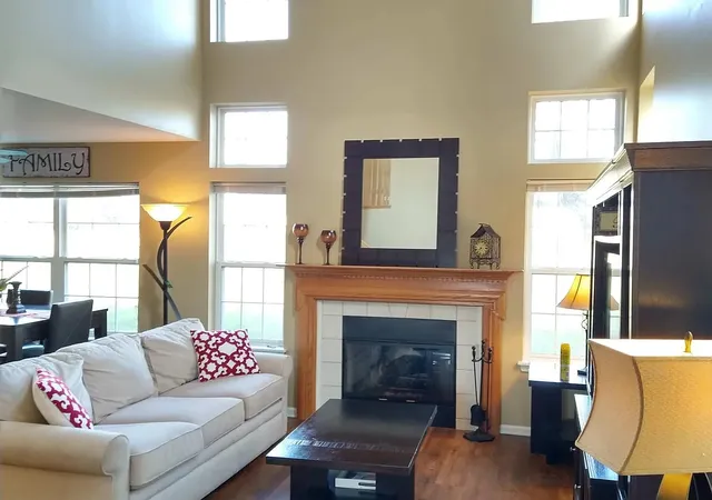 Photo 3 of Townhouse for sale at 2320 Foxmoor Ln, Aurora, IL 60502 | MLS# 12755897 | Listing updated on 2026-09-23