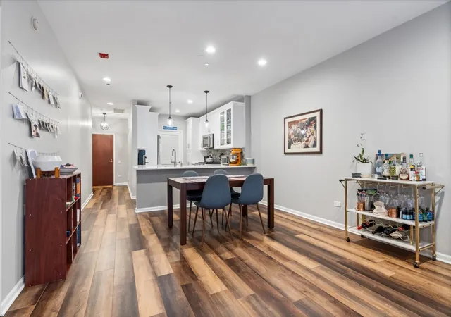 Photo 4 of Condo for sale at 33 W Huron St #402, Chicago, IL 60654 | MLS# 12755904 | Listing updated on 2026-09-28