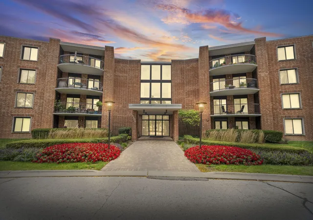 Photo 34 of Sale Pending at 1505 E Central Rd #216B, Arlington Heights, IL 60005 | MLS# 12755908 | Listing updated on 2026-10-21