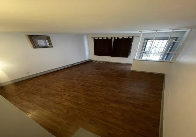 Photo 3 of Townhouse for sale at 7208 S E End Ave #B, Chicago, IL 60649 | MLS# 12755925 | Listing updated on 2026-09-16