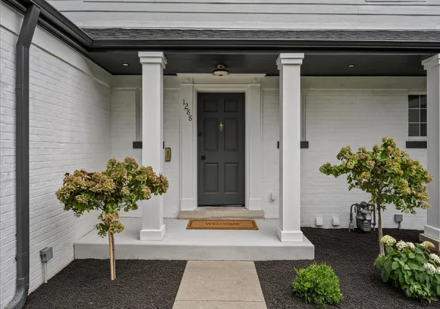 Photo 2 of Single family home for sale at 1288 Sunview Ln, Winnetka, IL 60093 | MLS# 12755931 | Listing updated on 2026-09-19