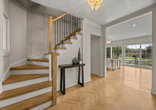 Photo 4 of Single family home for sale at 1288 Sunview Ln, Winnetka, IL 60093 | MLS# 12755931 | Listing updated on 2026-09-19