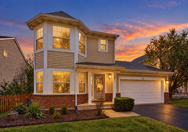 Single family home for sale at 31 Kenilworth Ave, Romeoville, IL 60446 | MLS# 12755934