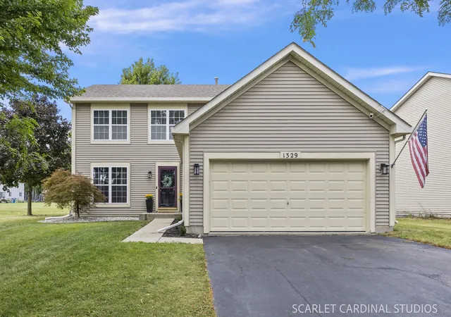 Single family home for sale at 1329 Wabena Ave, Minooka, IL 60447 | MLS# 12755942